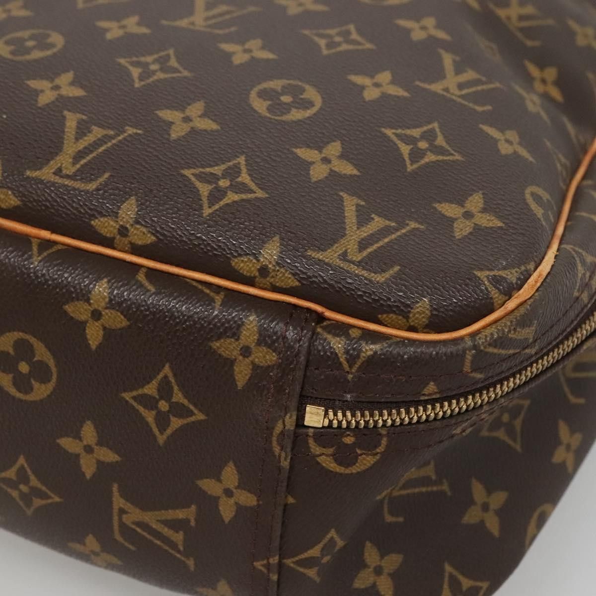 Louis Vuitton Louis Vuitton Excursion handbag Size ONE SIZE - 9 Thumbnail