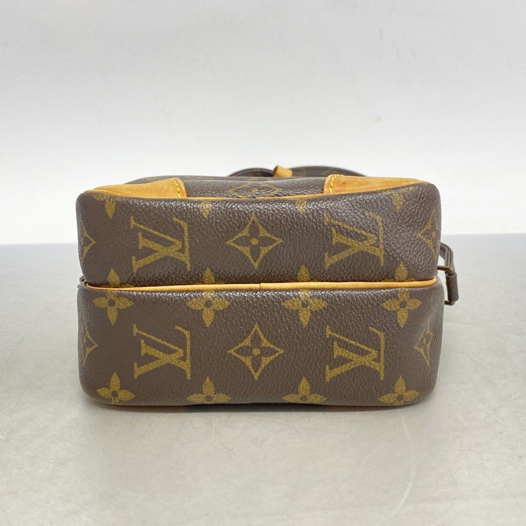 Louis Vuitton Louis Vuitton Amazon shoulder Size ONE SIZE - 5 Thumbnail