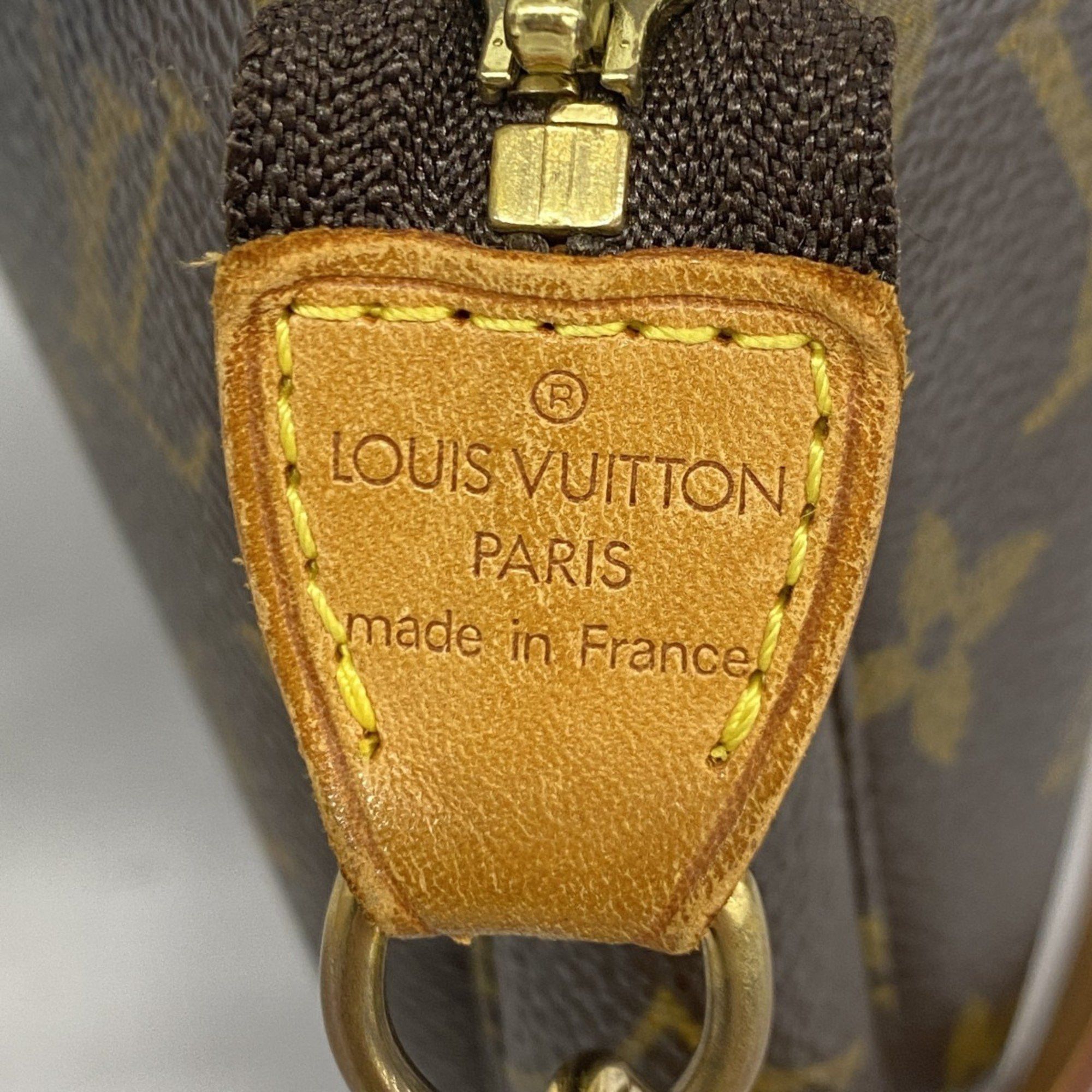 Louis Vuitton Louis Vuitton Pochette Accessoire clutch Size ONE SIZE - 9 Thumbnail