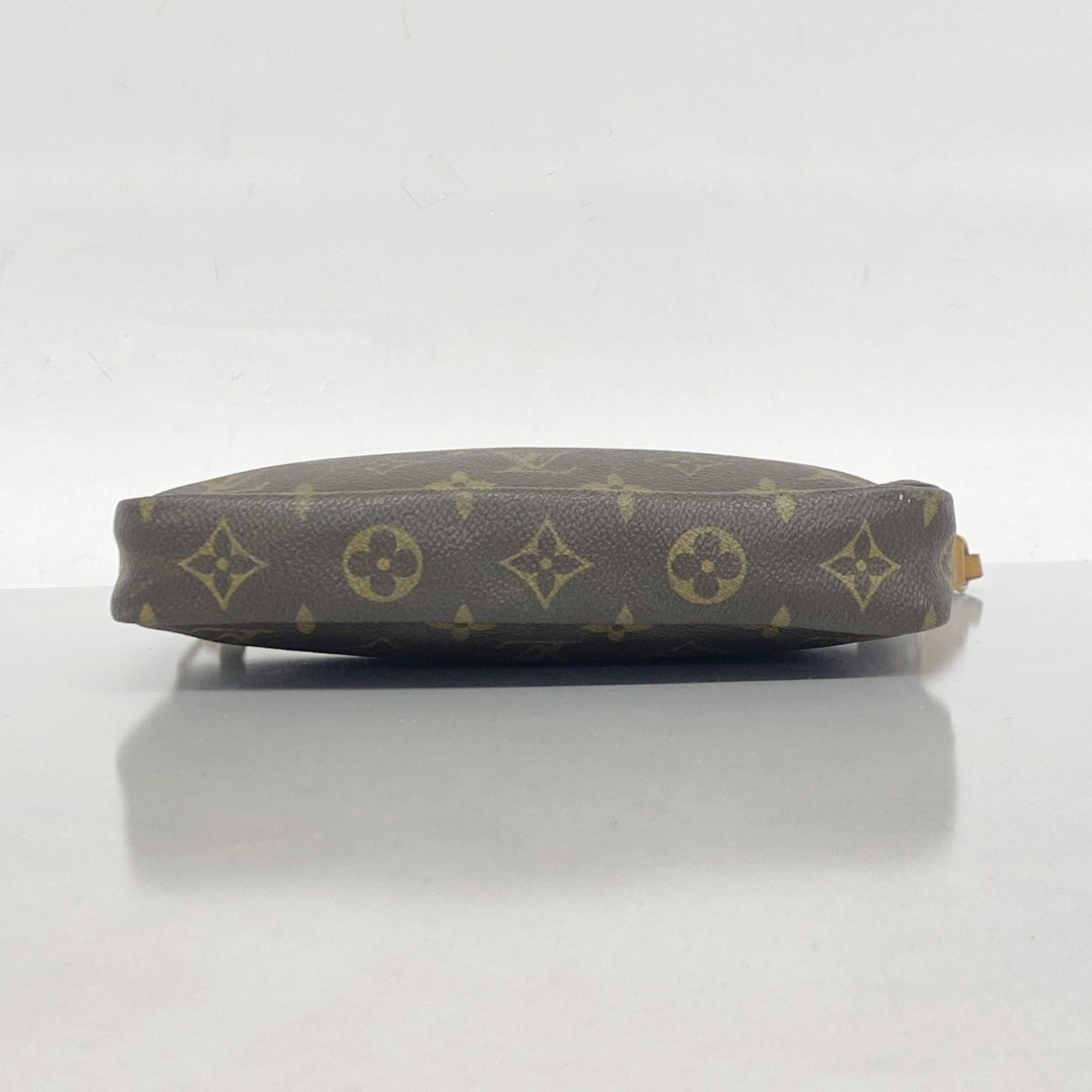 Louis Vuitton Louis Vuitton Pochette Accessoire clutch Size ONE SIZE - 5 Thumbnail