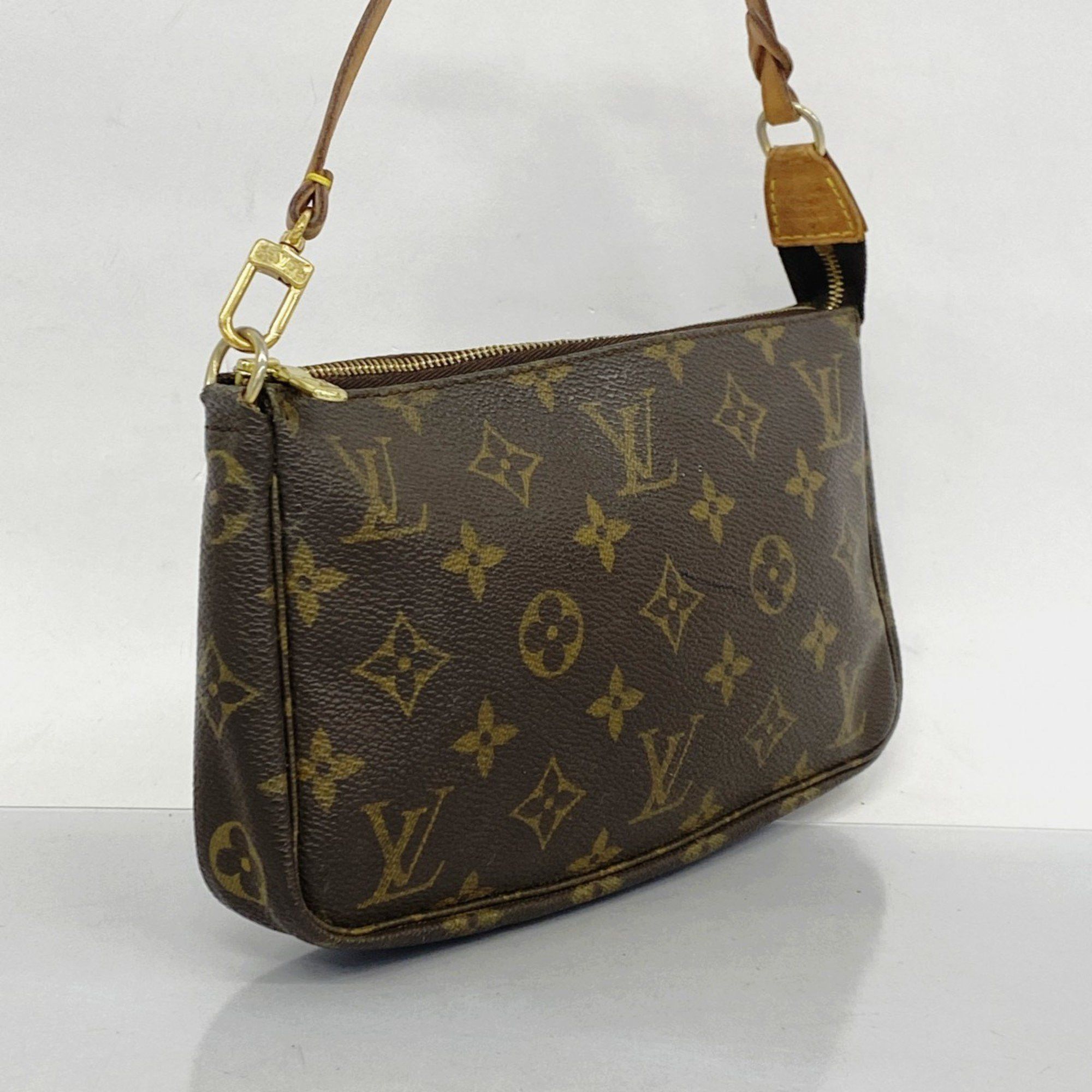 Louis Vuitton Louis Vuitton Pochette Accessoire clutch Size ONE SIZE - 3 Thumbnail