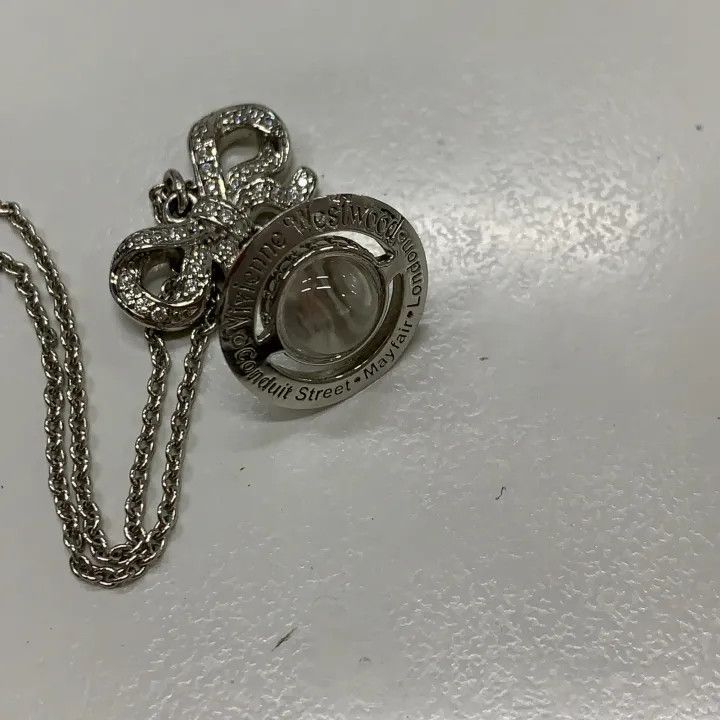 Vivienne Westwood Vivienne Westwood Octavie Orb Saturn Pendant Necklace 0079 Size ONE SIZE - 2 Thumbnail