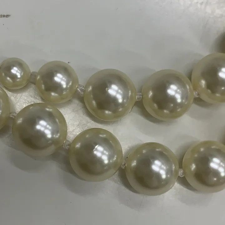 Vivienne Westwood Vivienne Westwood One Row Saturn Pearl Necklace 0079 Size ONE SIZE - 3 Thumbnail