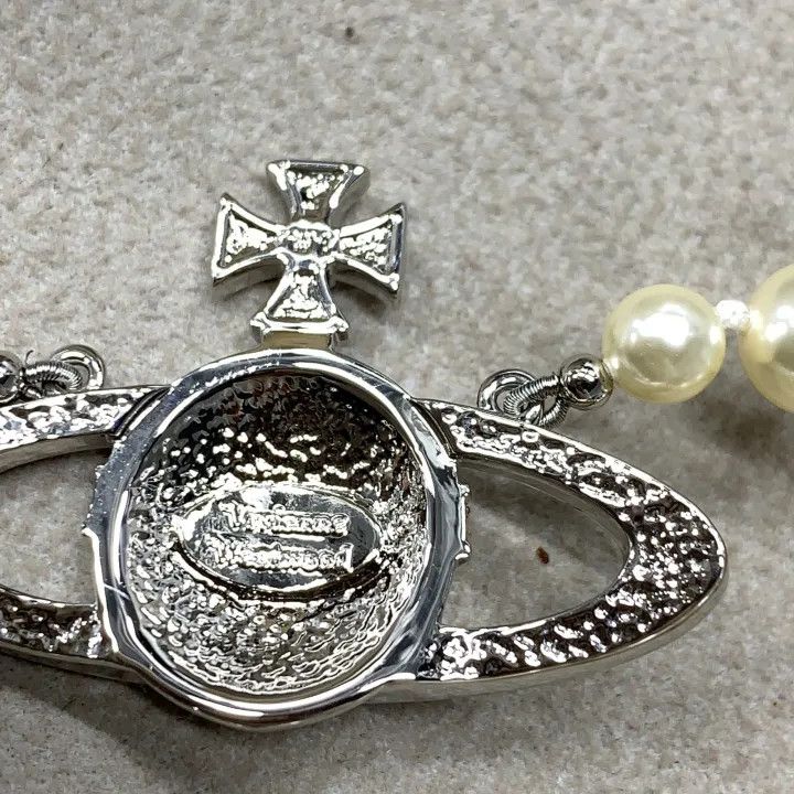Vivienne Westwood Vivienne Westwood Pearl Choker with Brass Detail 0079 Size ONE SIZE - 2 Thumbnail