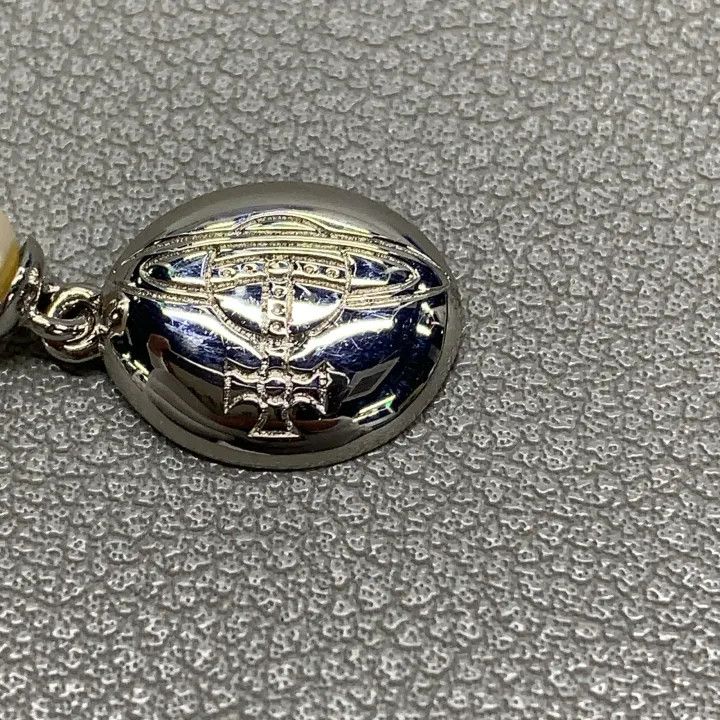 Vivienne Westwood Vivienne Westwood Pearl Necklace with Black Enamel 0079 Size ONE SIZE - 5 Thumbnail