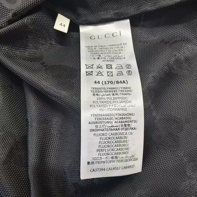 Gucci black gucci hooded logo windbreaker jacket Size US M / EU 48-50 / 2 - 4 Thumbnail