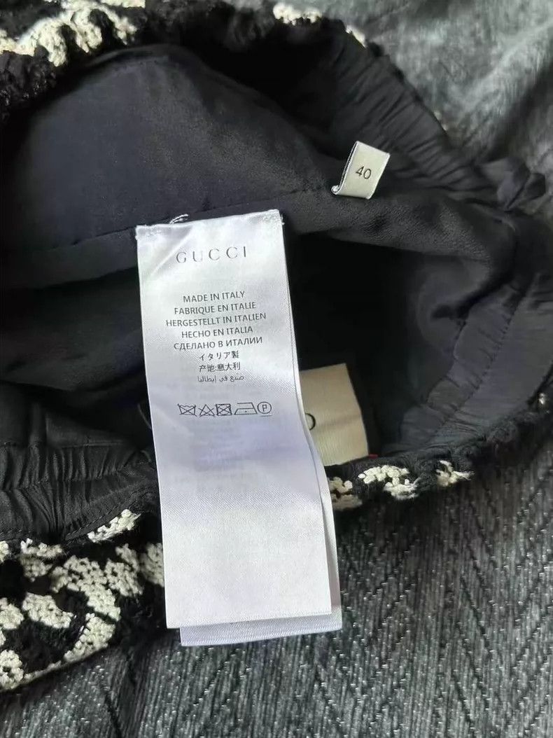 Gucci gucci black and white patterned shorts Size US 26 / EU 42 - 5 Thumbnail