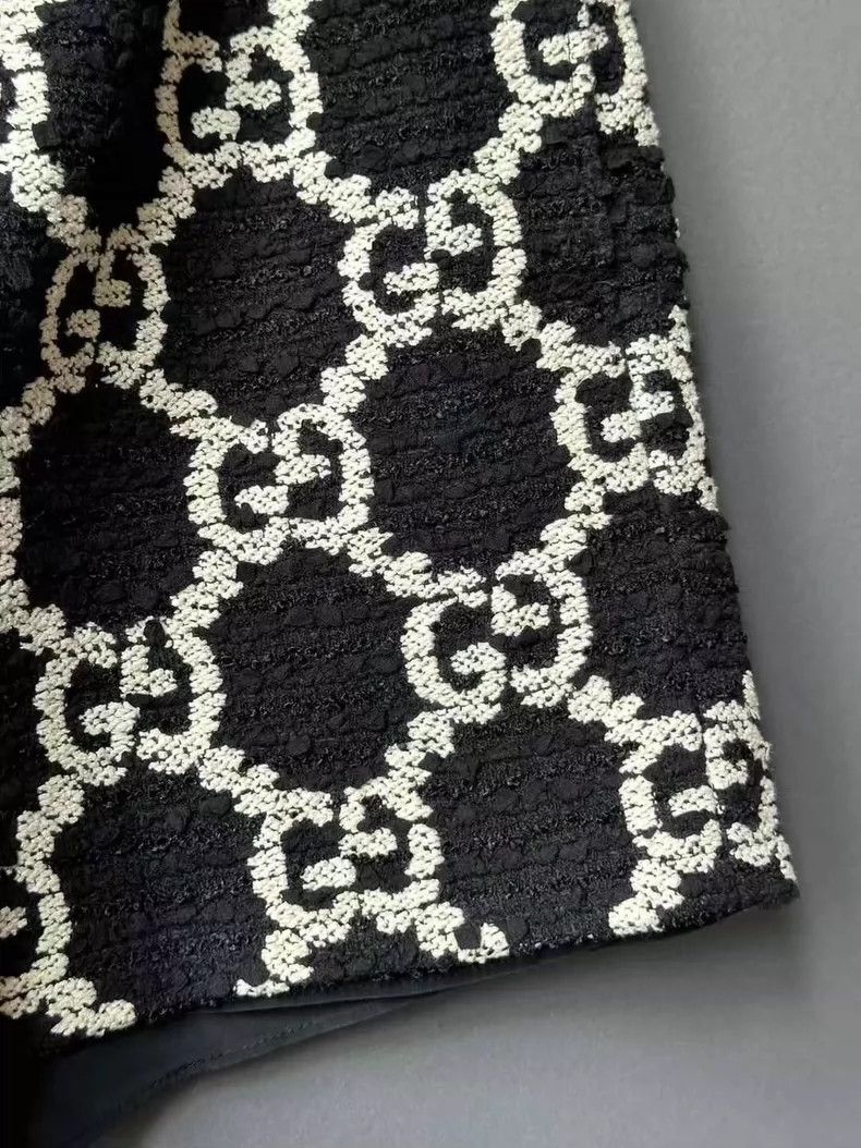 Gucci gucci black and white patterned shorts Size US 26 / EU 42 - 3 Thumbnail