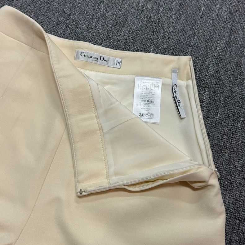 Dior dior beige wool tailored shorts size 34 Size US 34 / EU 50 - 4 Thumbnail