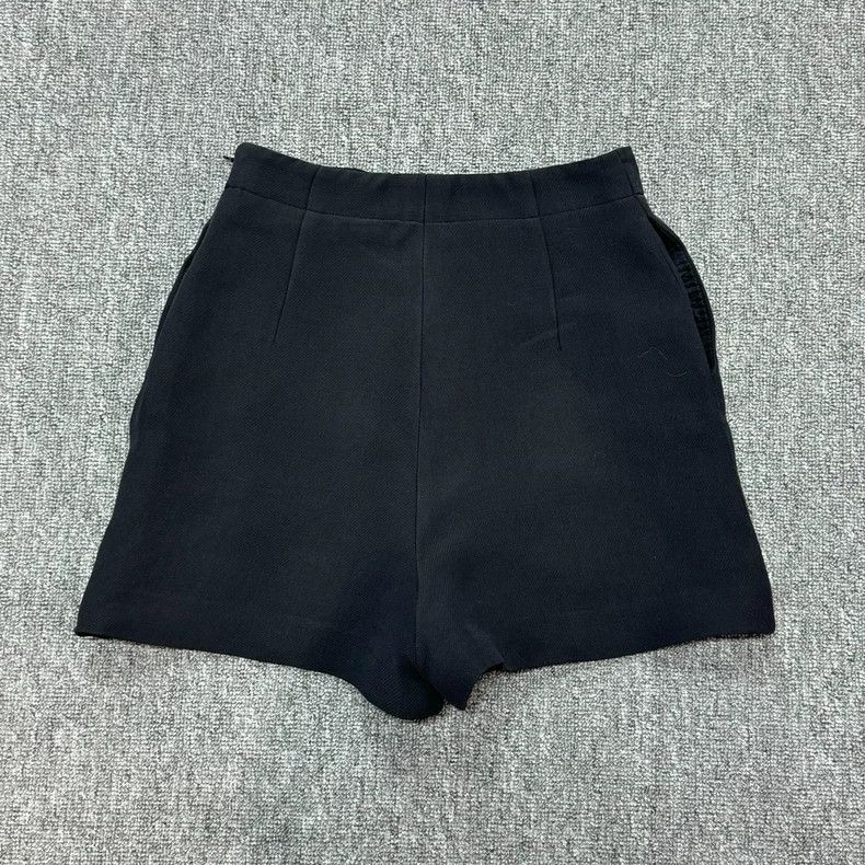 Dior black wool shorts by Dior size 34 Size US 34 / EU 50 - 2 Thumbnail