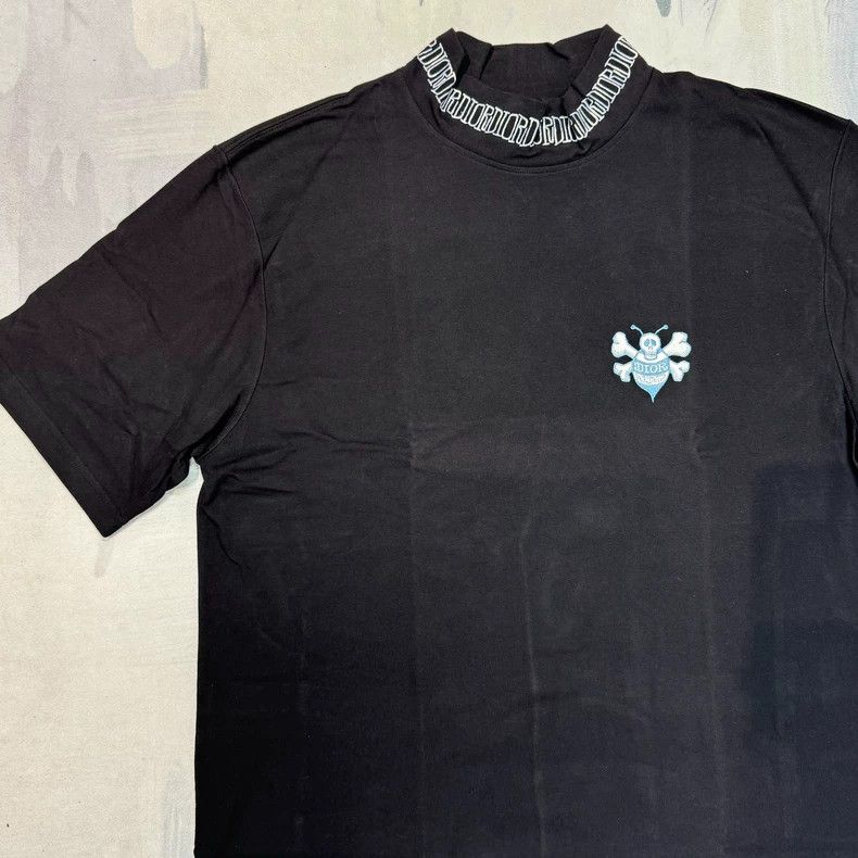 Dior black high-neck embroidered t-shirt by dior Size US M / EU 48-50 / 2 - 3 Thumbnail