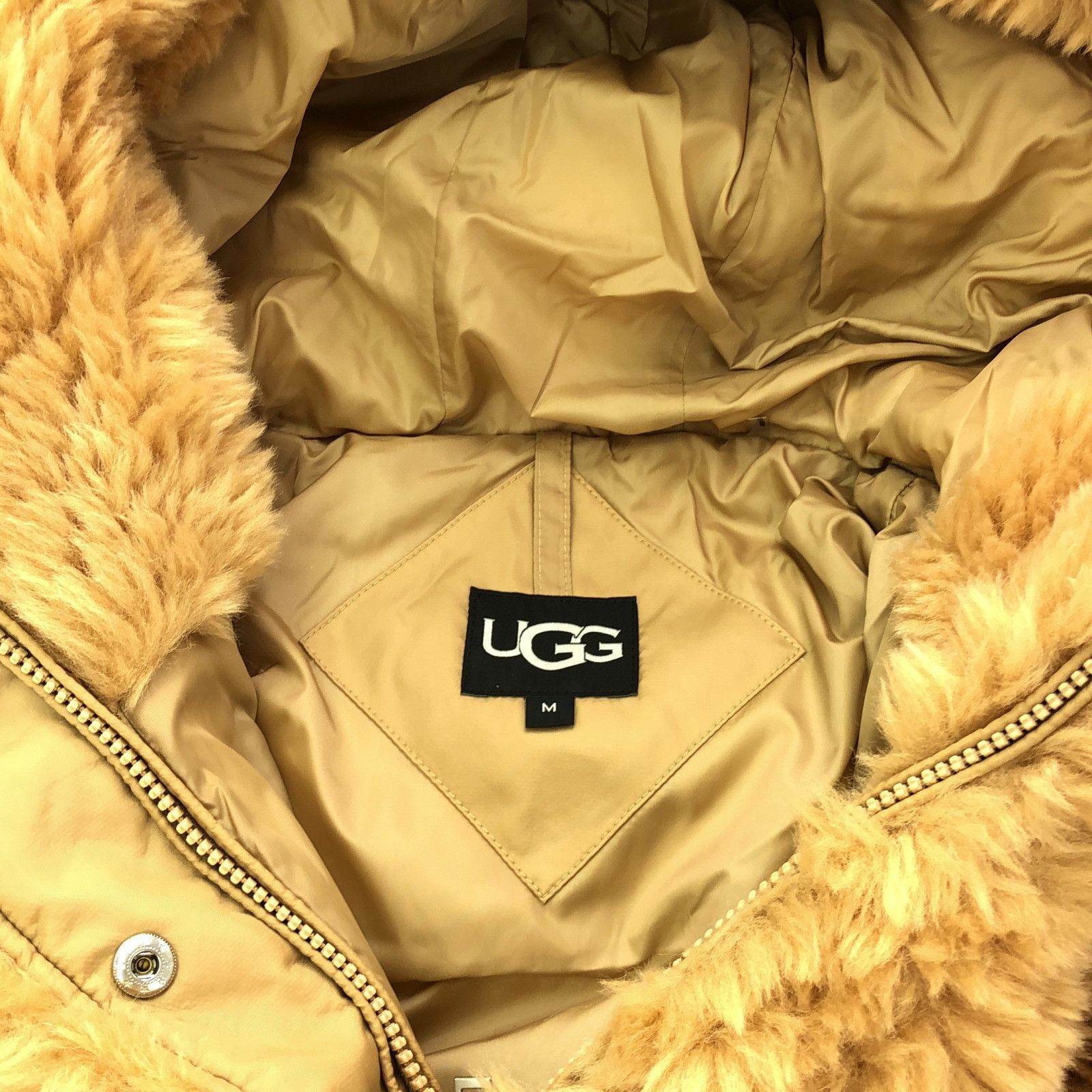 Other Other UGG Official Polyester Jacket Others Outerwear DUTY FREE for USA Size ONE SIZE - 9 Thumbnail