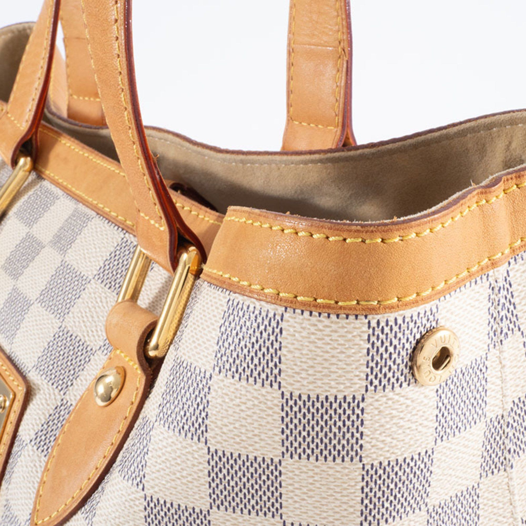 Louis Vuitton Louis Vuitton Hampstead handbag Size ONE SIZE - 14 Thumbnail