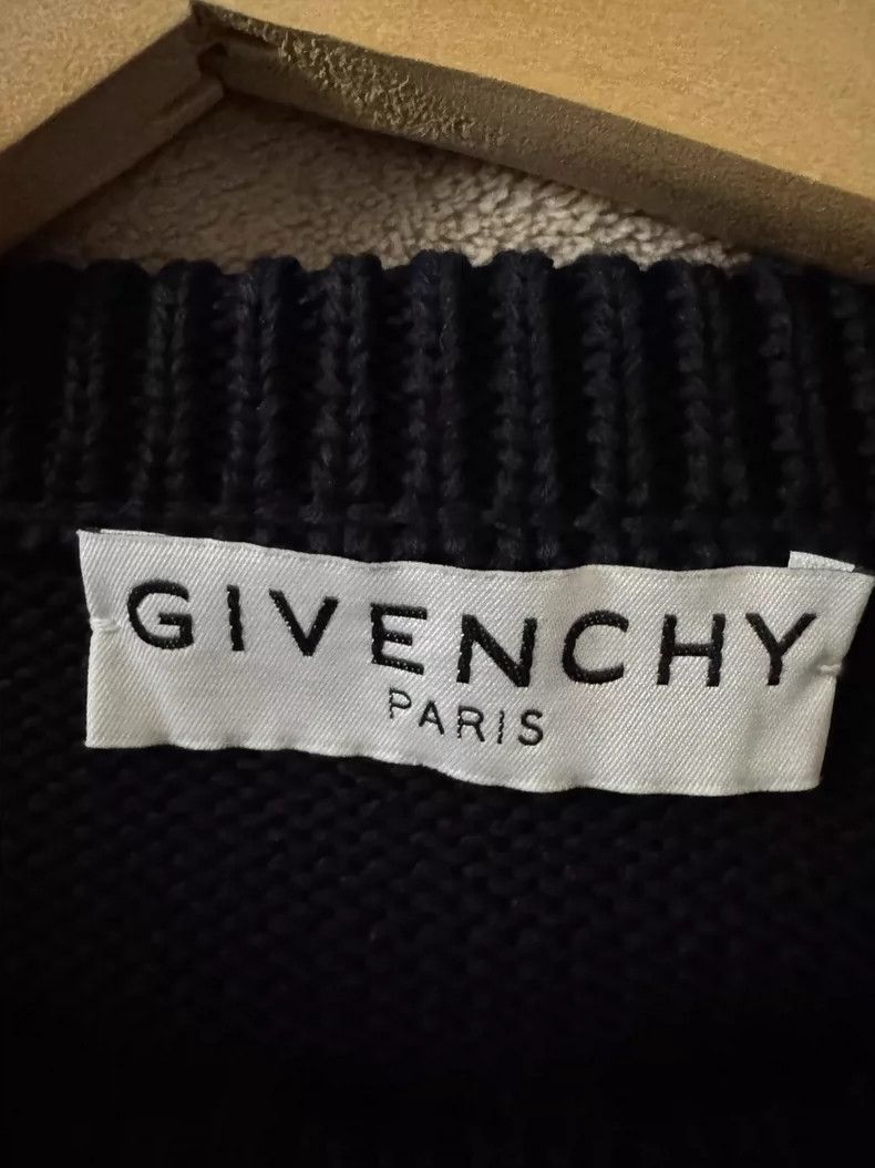 Givenchy givenchy logo knit sweater in navy blue - dmc Size US M / EU 48-50 / 2 - 3 Thumbnail