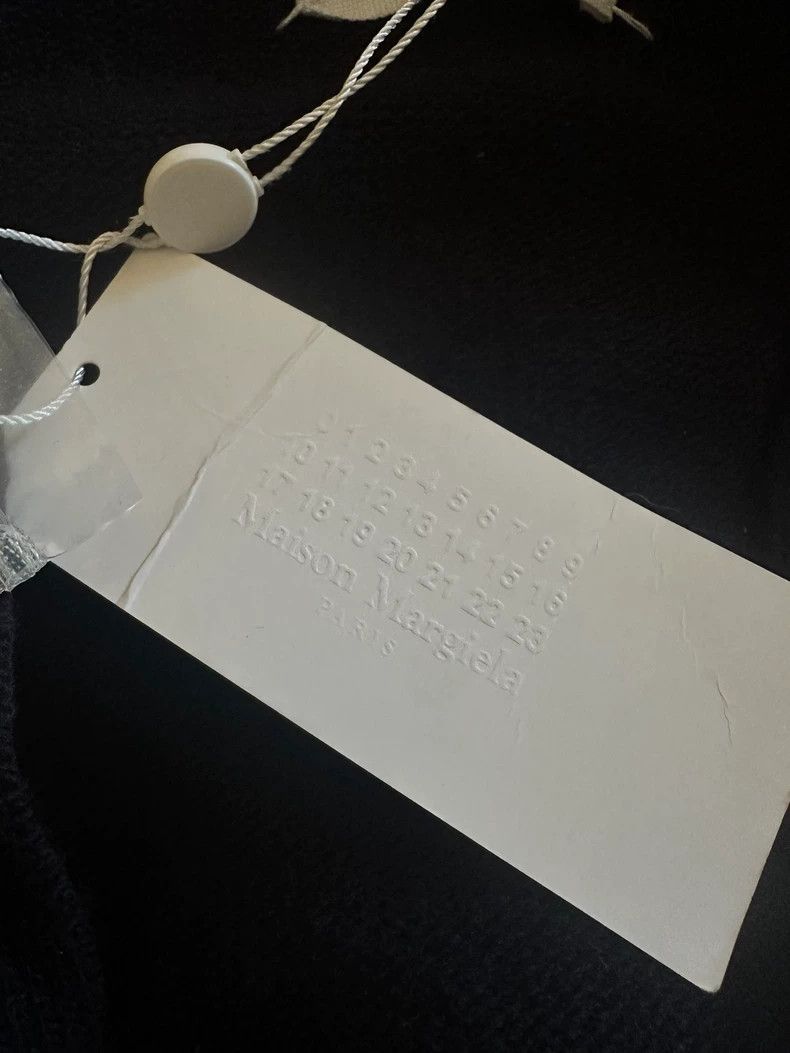 Maison Margiela Maison Margiela V-neck Wool Cardigan - dmc Size US L / EU 52-54 / 3 - 5 Thumbnail