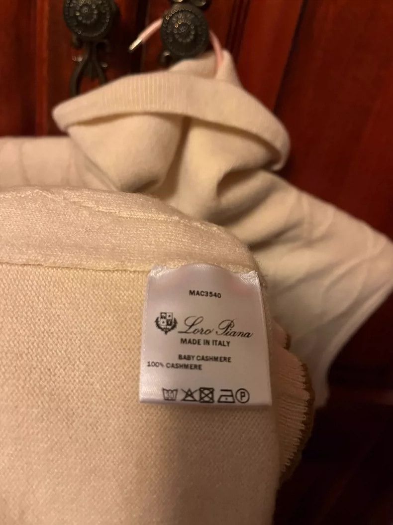 Loro Piana ivory women's cashmere cardigan sweater - dmc Size US L / EU 52-54 / 3 - 3 Thumbnail