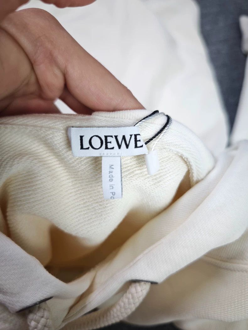 Loewe loewe oversized beige logo hoodie - dmc Size US S / EU 44-46 / 1 - 3 Thumbnail