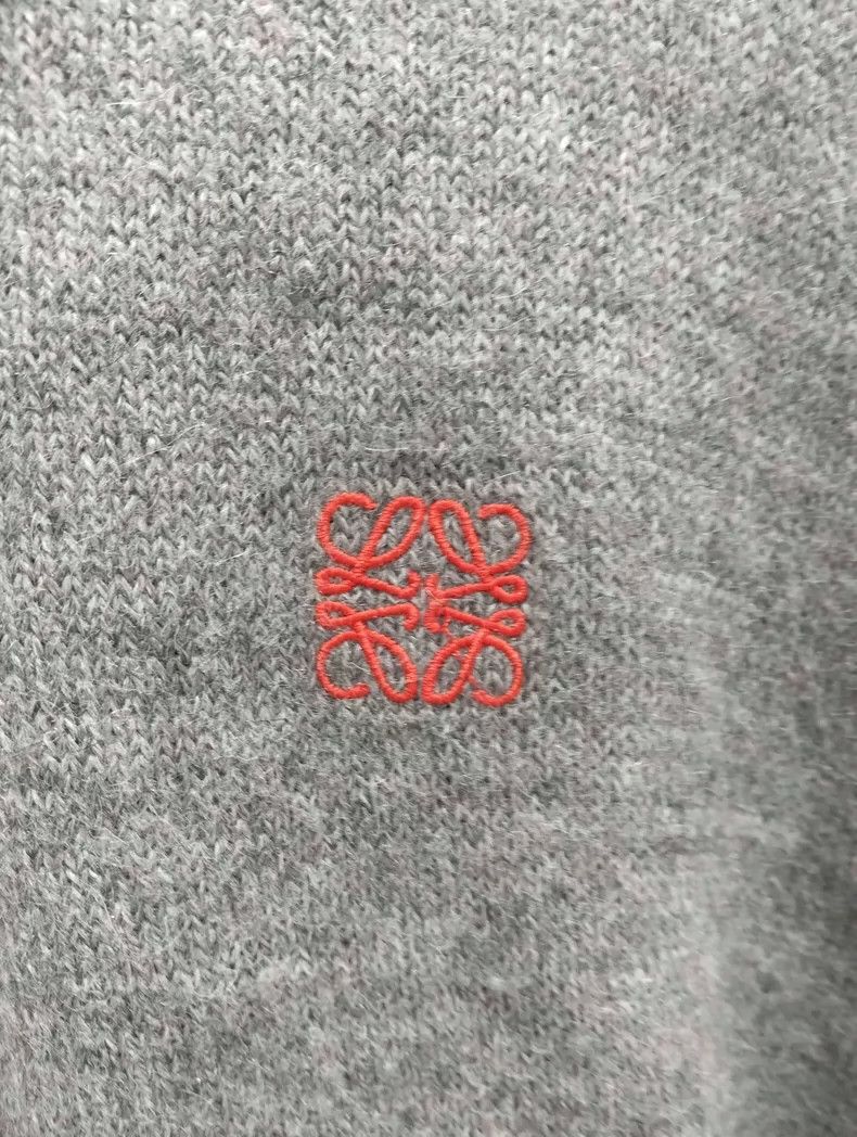 Loewe gray logo embroidered crew neck knit sweater - dmc Size US L / EU 52-54 / 3 - 4 Thumbnail