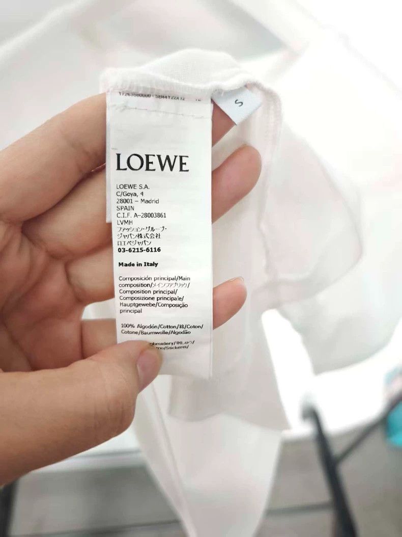 loewe white short sleeve t-shirt with logo - dmc