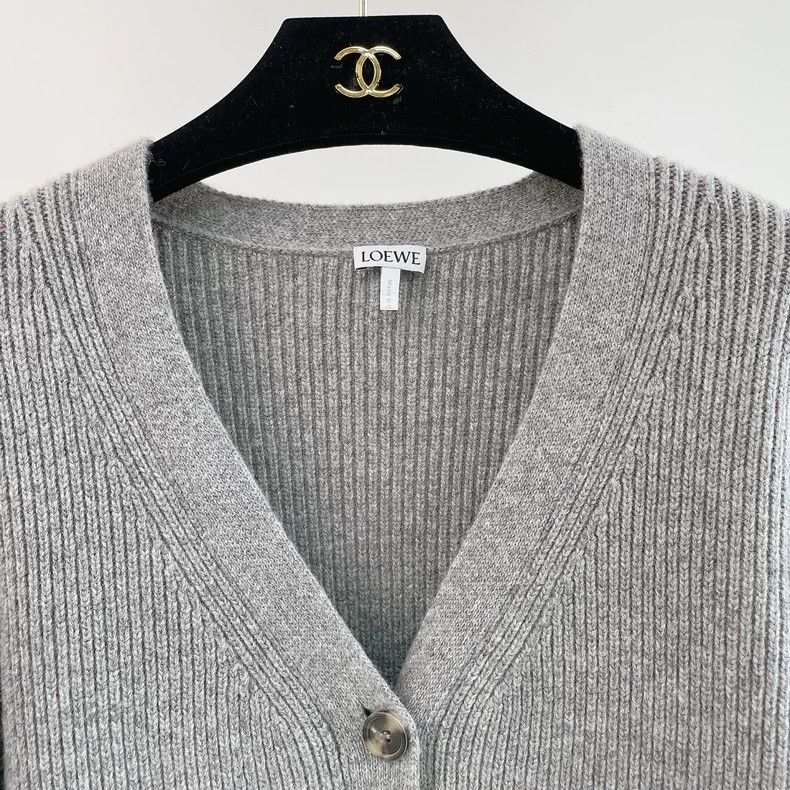 Loewe gray knitted cardigan from Loewe - dmc Size US M / EU 48-50 / 2 - 3 Thumbnail