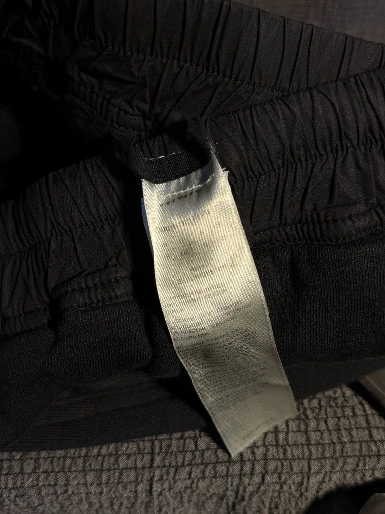 Rick Owens Rick Owens Black Drawstring Cargo Shorts - dmc Size US 26 / EU 42 - 6 Thumbnail