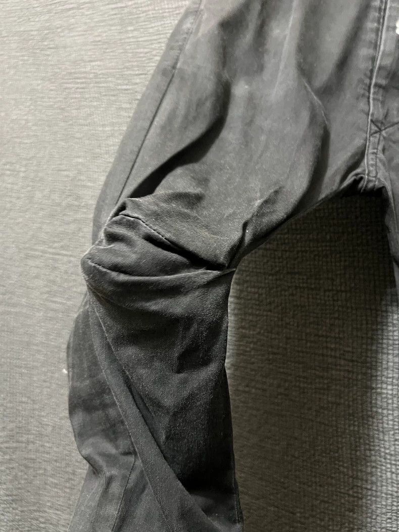 Julius unique julius_7 black denim pants with knee cuts - dmc Size US 26 / EU 42 - 2 Thumbnail
