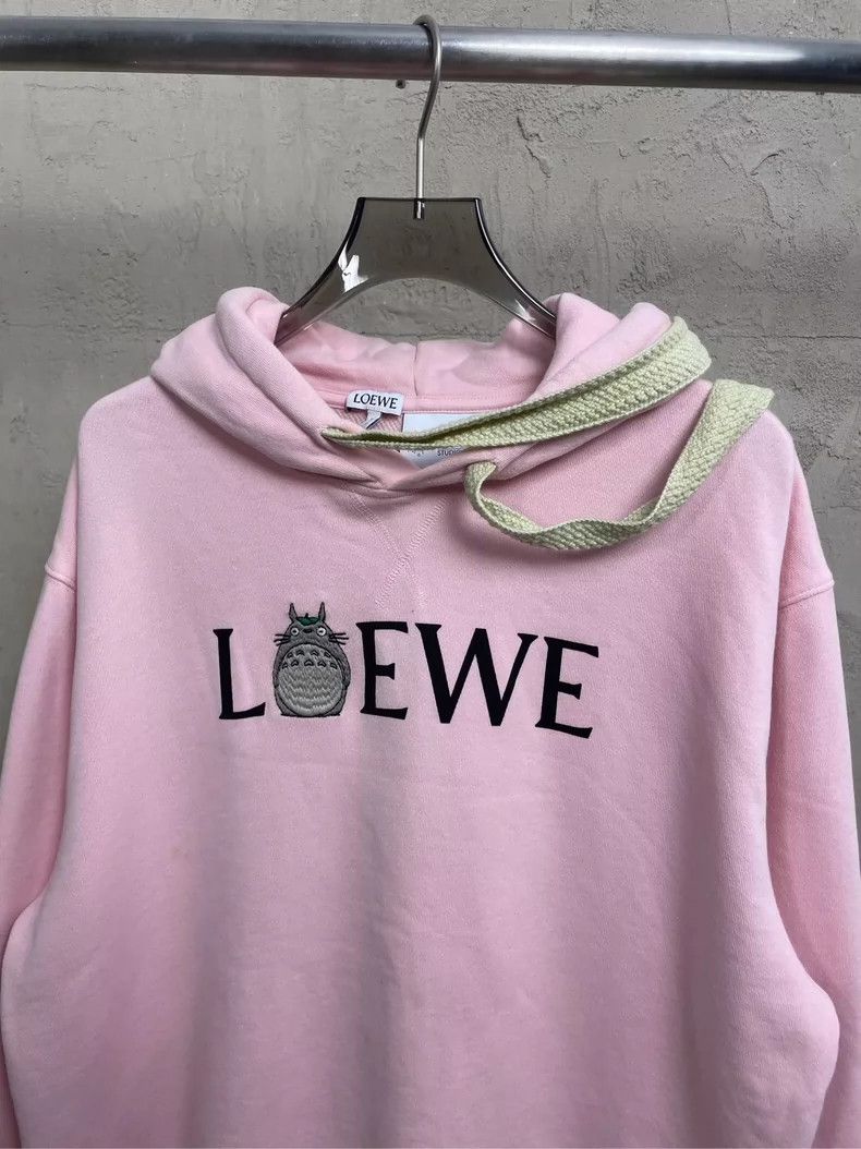 Loewe Loewe Pink Totoro Print Hoodie Sweatshirt - dmc Size US L / EU 52-54 / 3 - 3 Thumbnail
