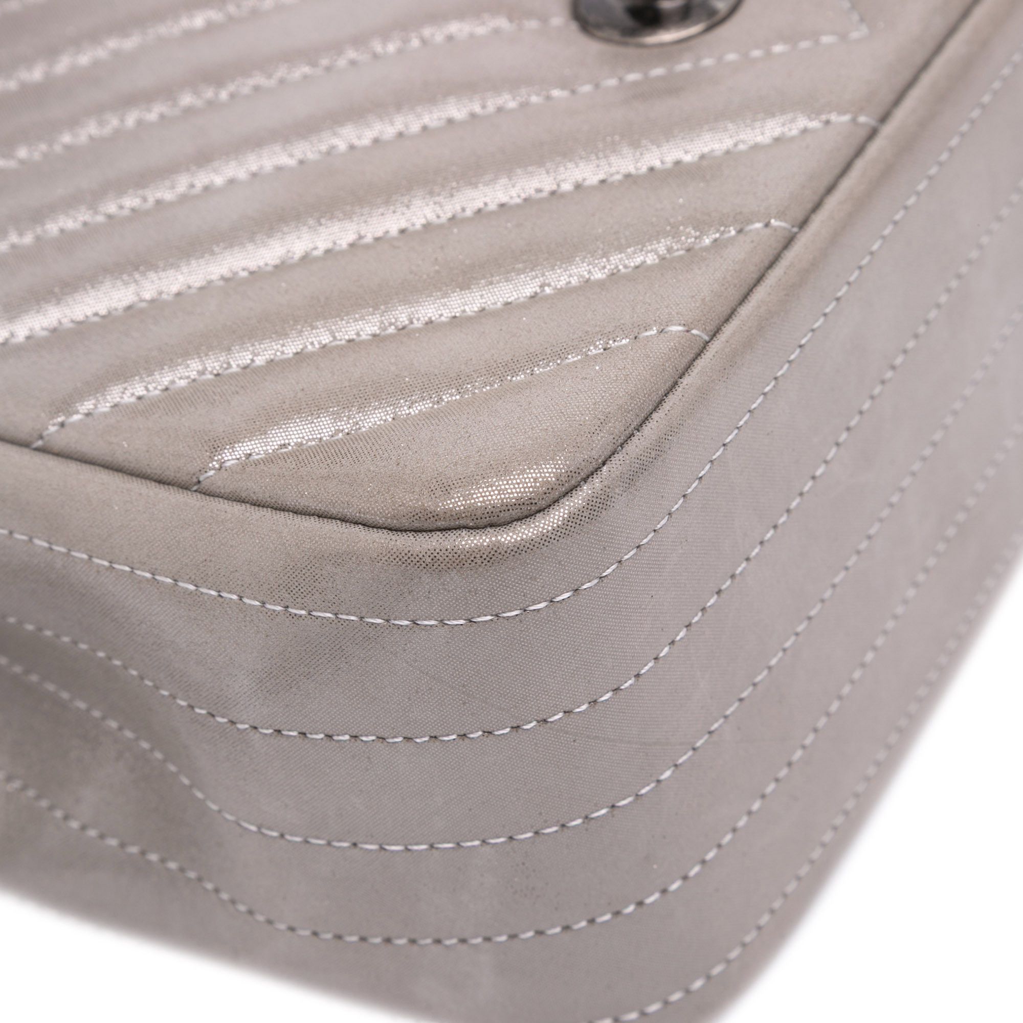 Chanel Chanel Mini Square Classic Chevron Iridescent Lambskin Single Flap Size ONE SIZE - 10 Thumbnail