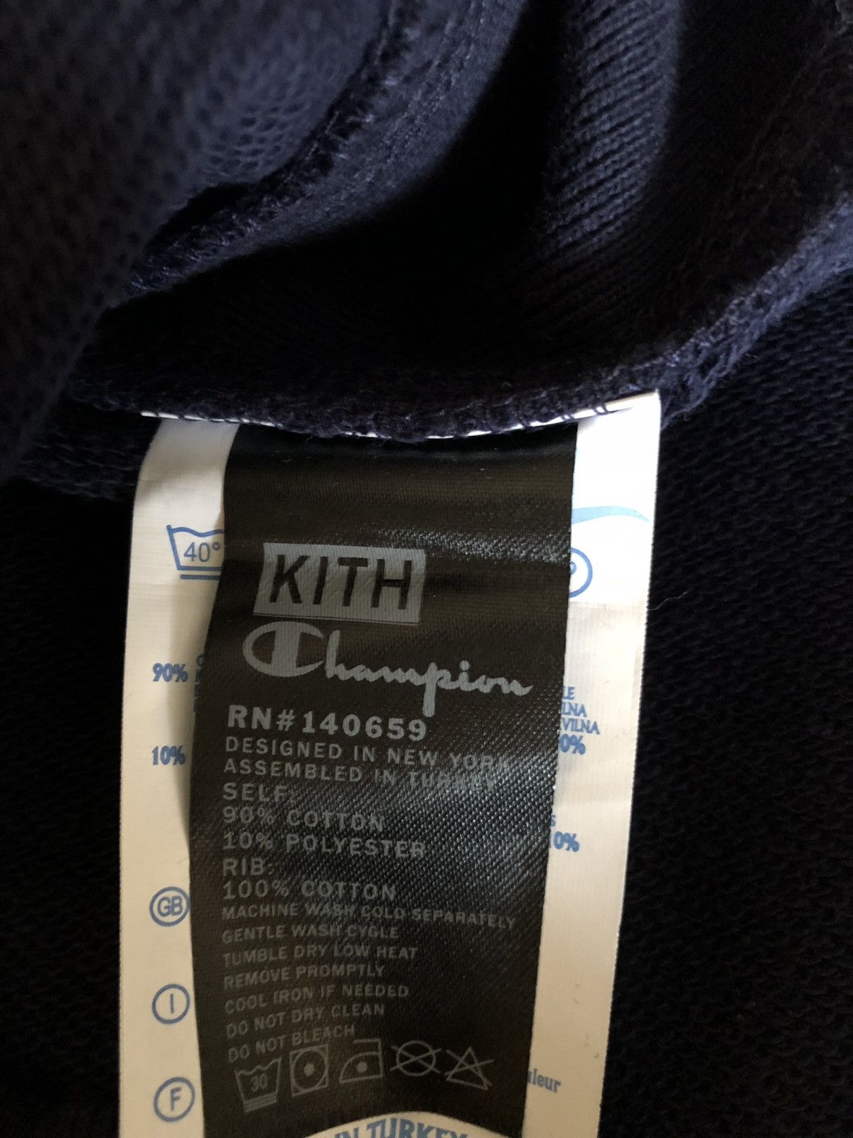 Champion × Kith Kith X Champion Collab Crewneck Size US M / EU 48-50 / 2 - 4 Thumbnail