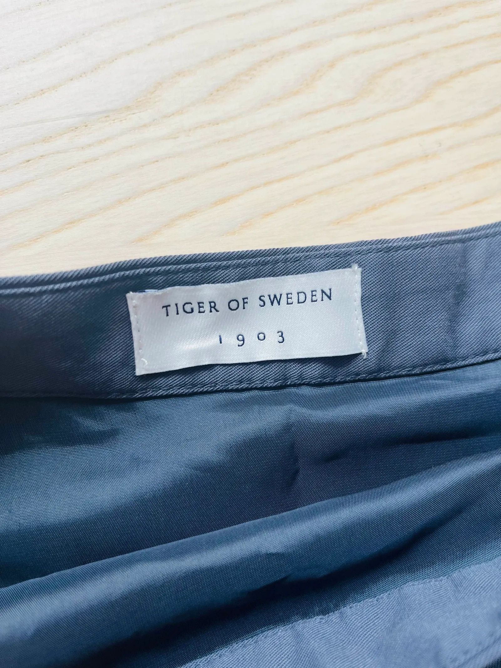 Tiger of Sweden Tiger of Sweden Seiko Skirt Size 26" / US 2 / IT 38 - 2 Thumbnail