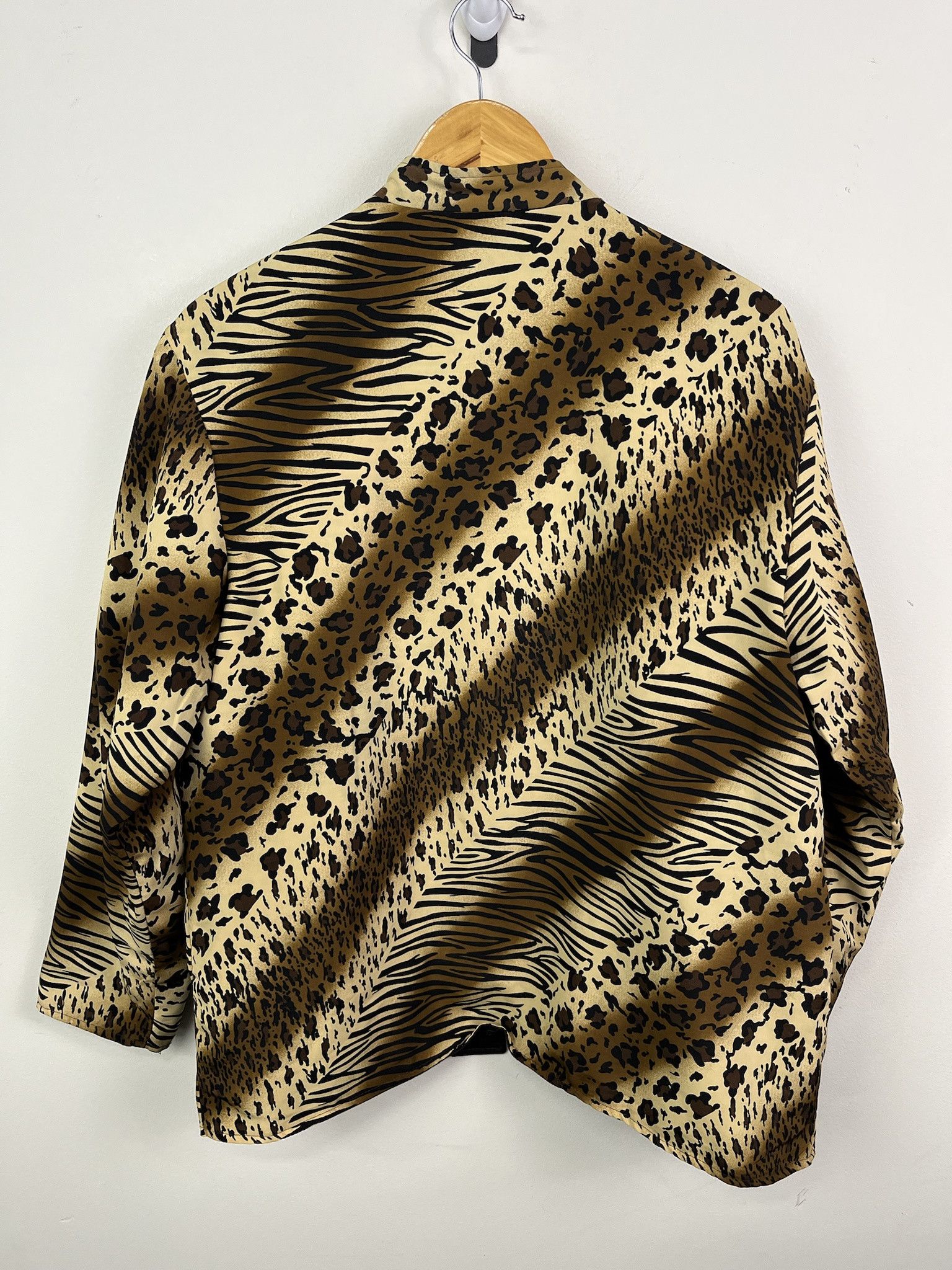 Vintage Vintage 90's Mixed Animal Print Collared Full Zip Up Jacket Size L Size US L / EU 52-54 / 3 - 2 Thumbnail