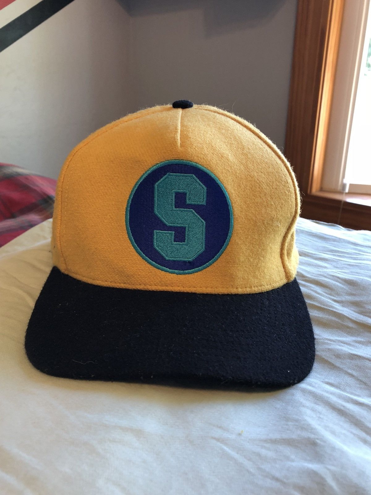 Supreme Supreme Team Hat Size ONE SIZE - 1 Thumbnail