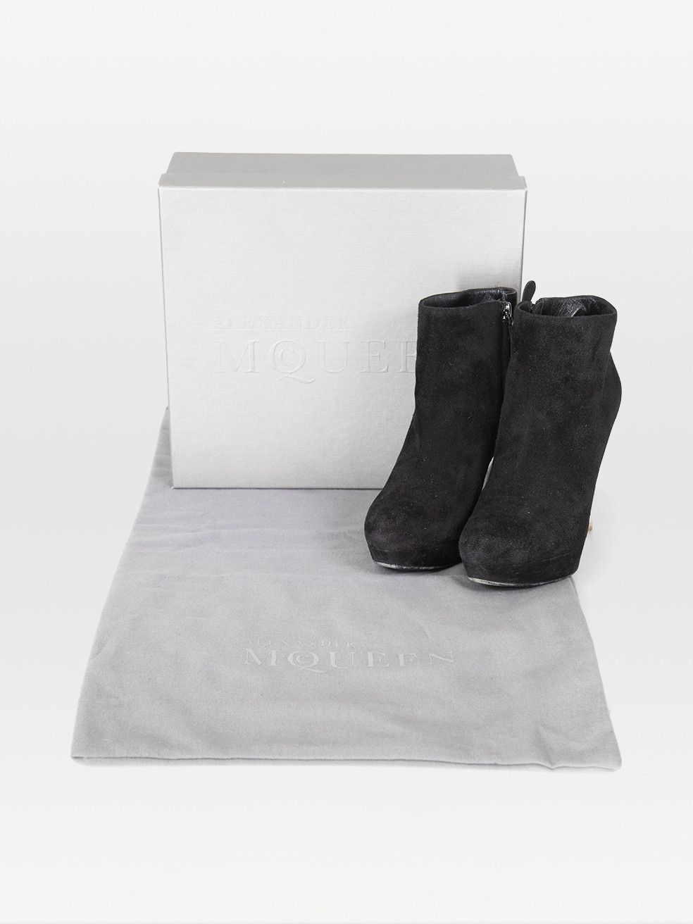 Alexander McQueen Black Side Zip Suede Ankle Boots Size US 8 / IT 38 - 14 Thumbnail