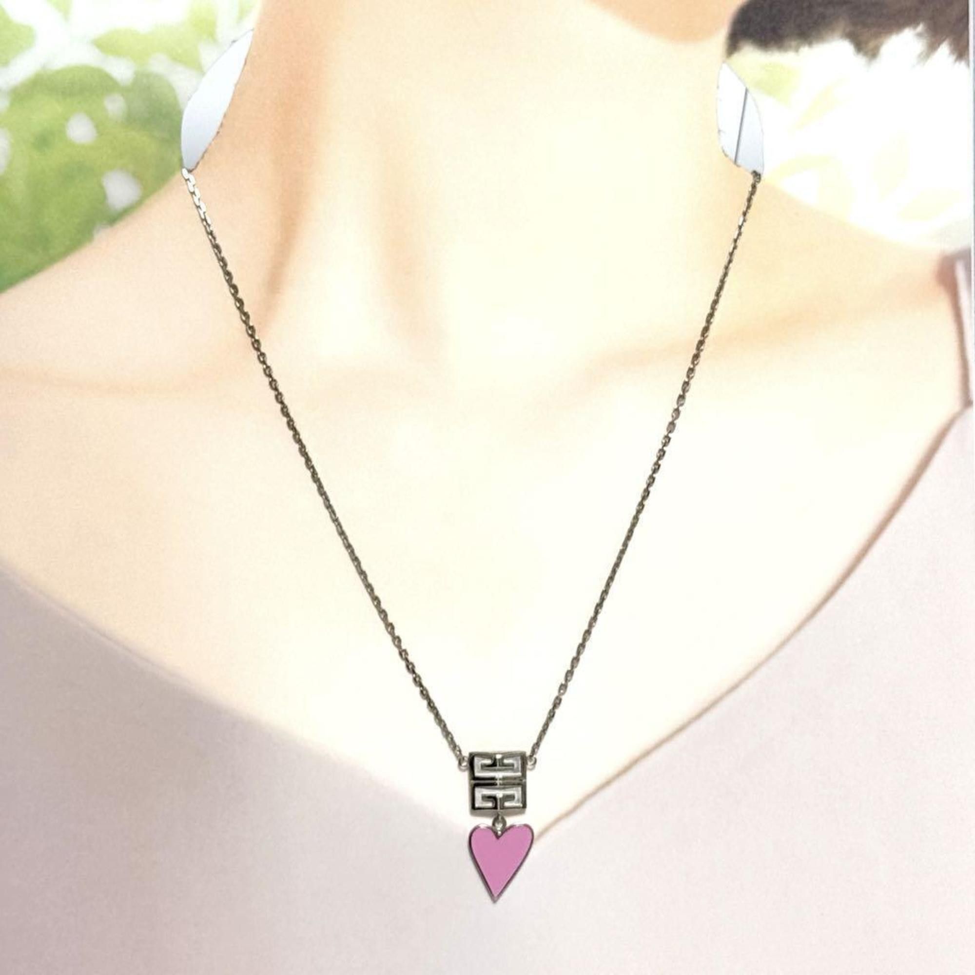 Givenchy Givenchy Women's 4G Heart Pendant Necklace Size ONE SIZE - 9 Thumbnail