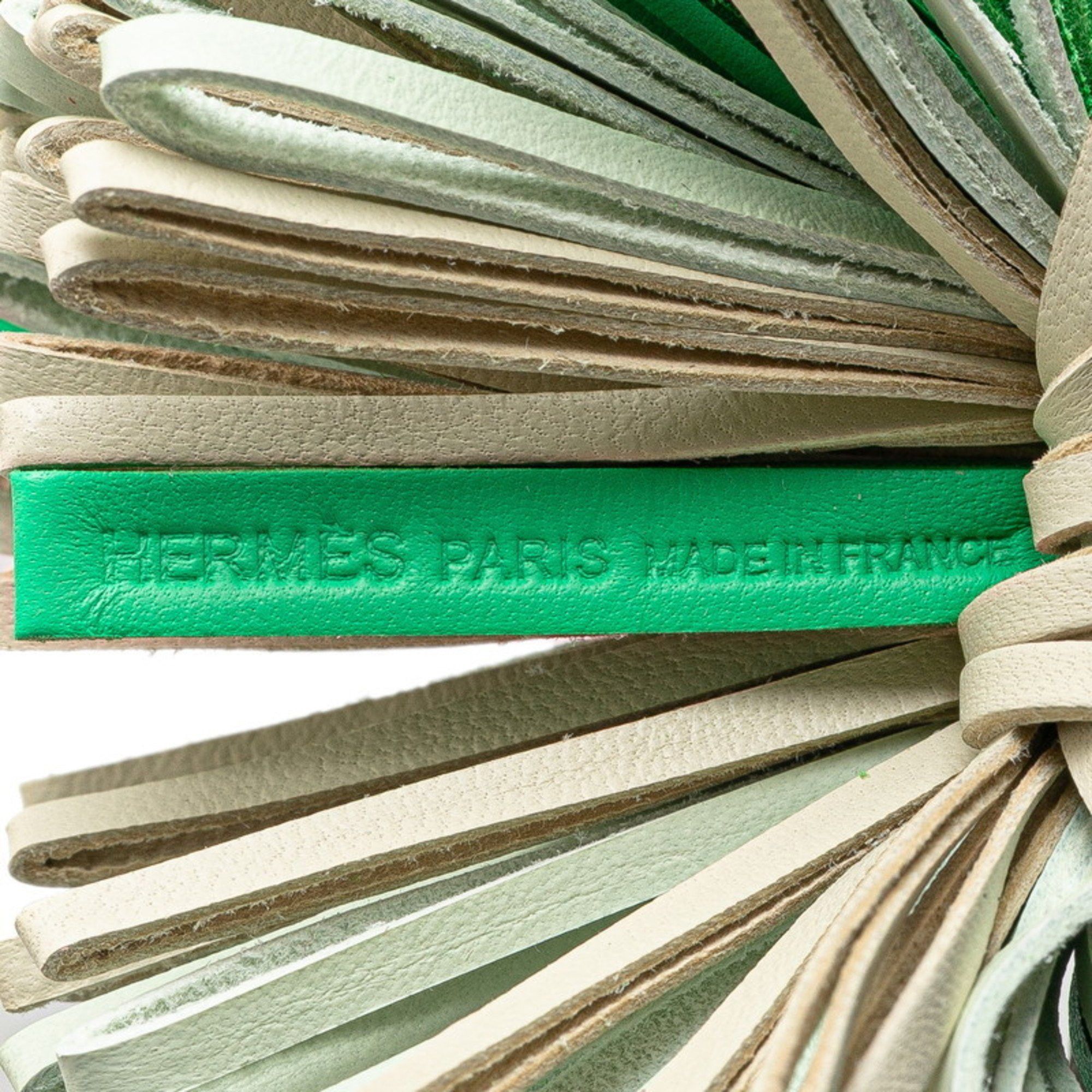 Hermes Hermes Carmen Keychain Bag Charm Vert Comic Fizz Clé Anjou Miro Women's HERMES Size ONE SIZE - 4 Thumbnail