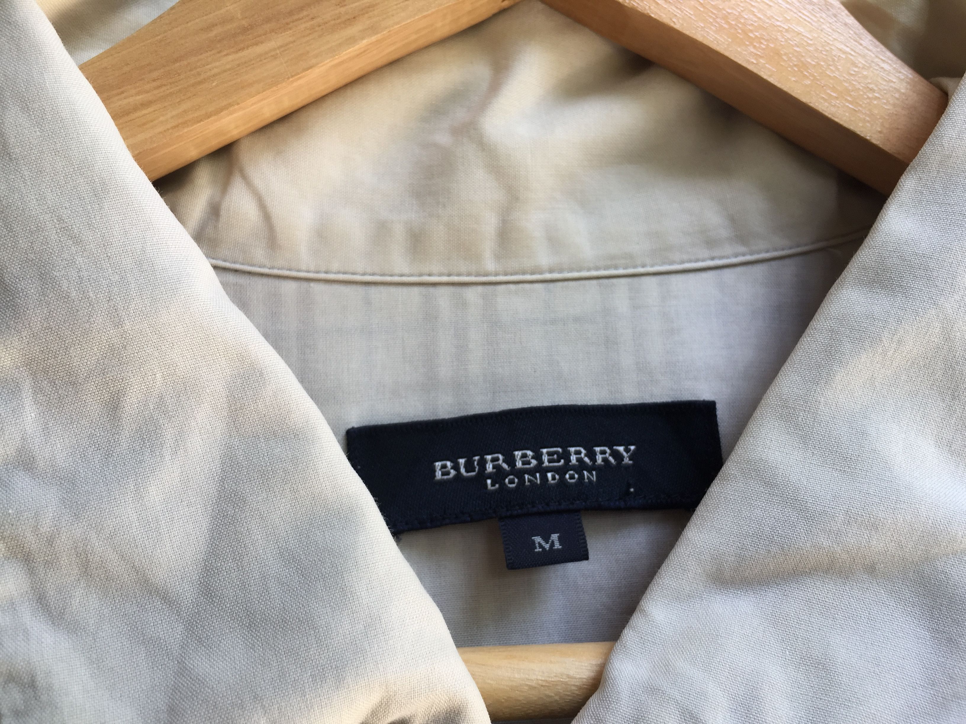 Burberry Vintage 90s Burberry London Classic Plaid Button Up Shirt Size US M / EU 48-50 / 2 - 8 Thumbnail
