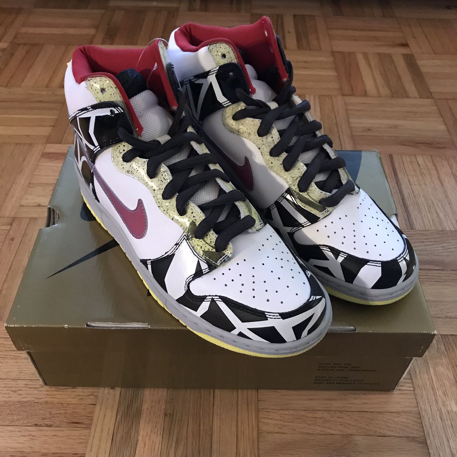 nike sb dunk thrashin