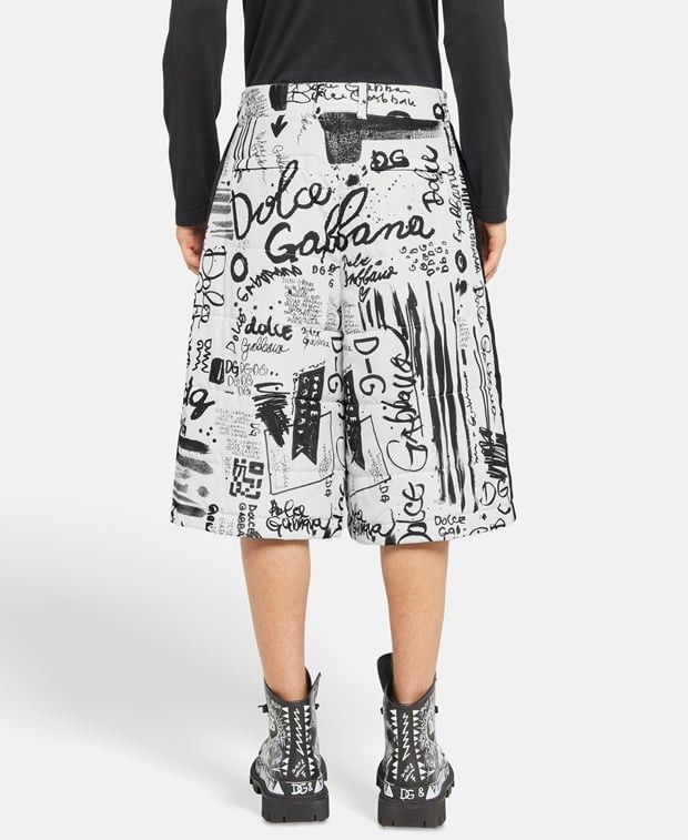 Dolce & Gabbana shorts Size US 32 / EU 48 - 2 Thumbnail