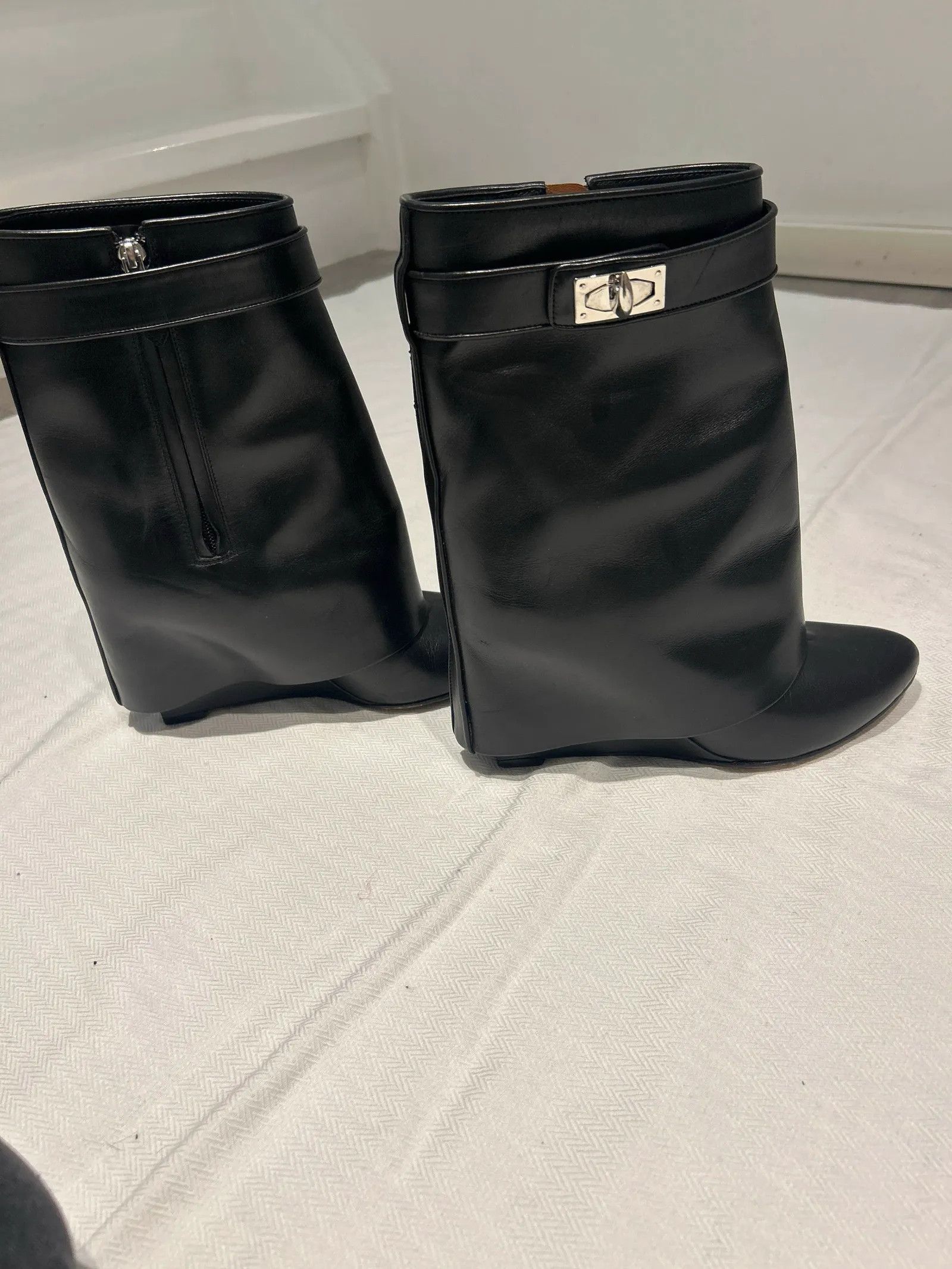 Givenchy Givenchy Shark leather boots Boots Size US 10 / IT 40 - 5 Thumbnail