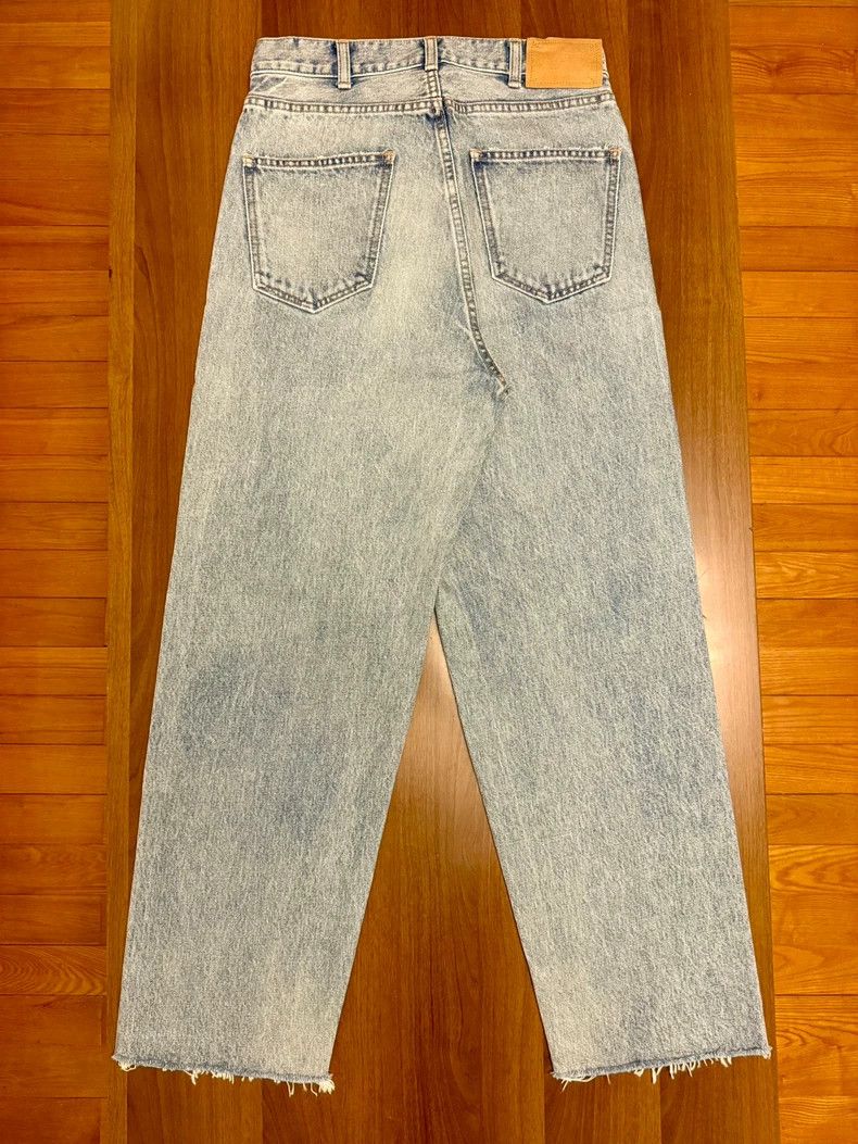 Celine celine 21ss light blue ripped jeans Size US 30 / EU 46 - 4 Thumbnail