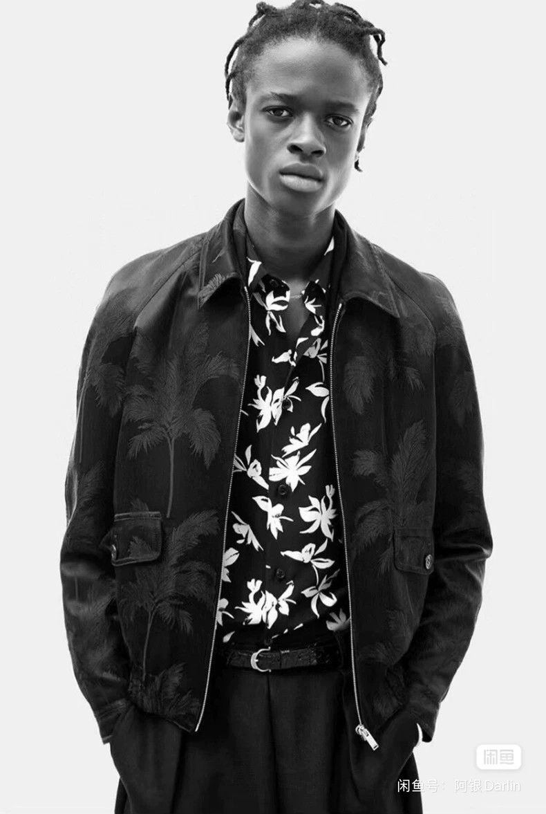 Saint Laurent Paris saint laurent black silk palm jacket Size US S / EU 44-46 / 1 - 6 Thumbnail