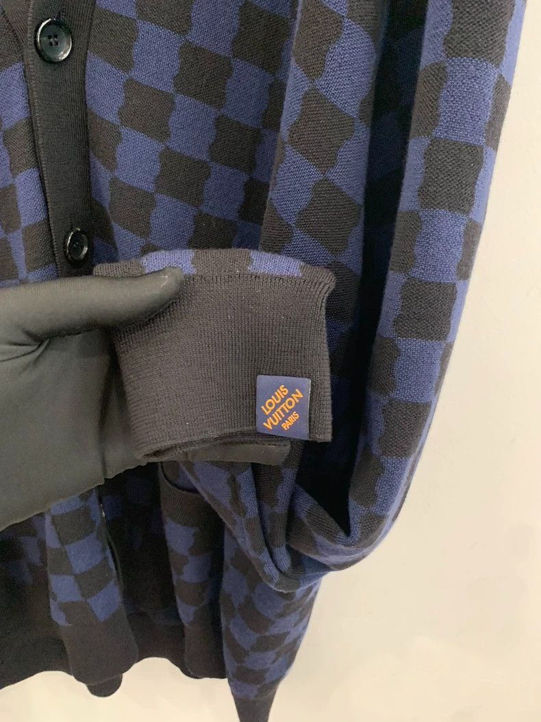 Louis Vuitton Louis Vuitton Blue Checkerboard Wool Cardigan Size US XXL / EU 58 / 5 - 3 Thumbnail