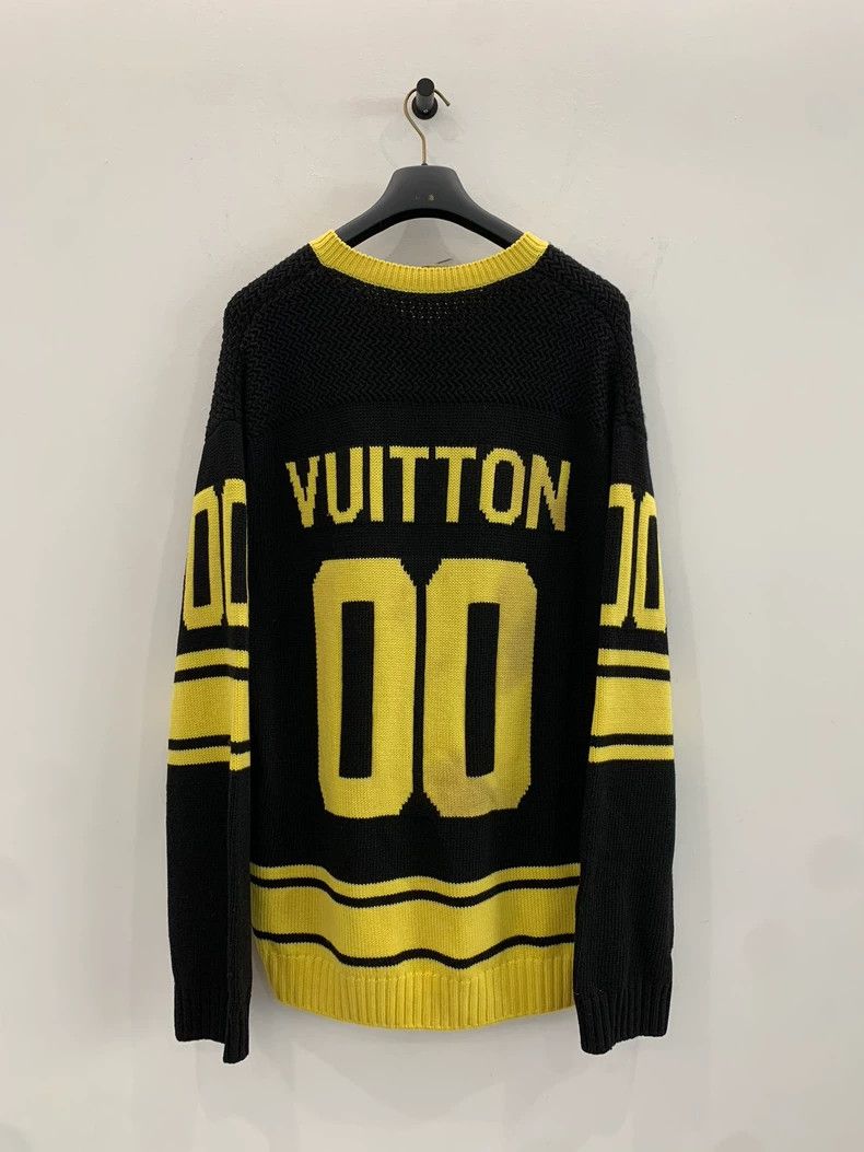 Louis Vuitton Louis Vuitton Yellow Logo V - Neck Sweater Size US L / EU 52-54 / 3 - 2 Thumbnail