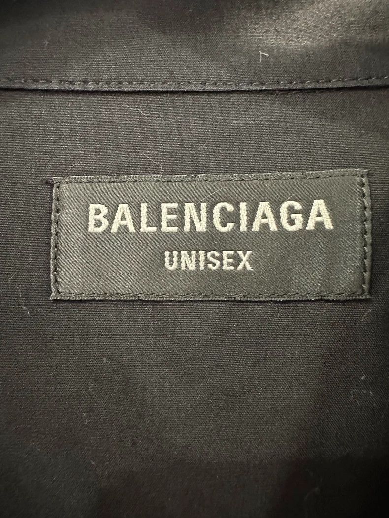 Balenciaga balenciaga black long sleeve shirt Size US S / EU 44-46 / 1 - 4 Thumbnail