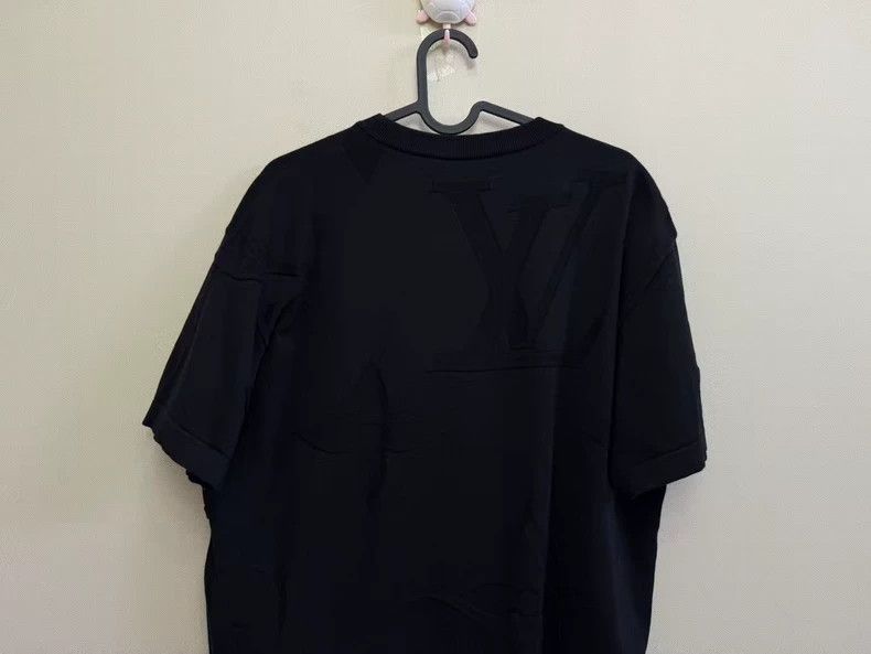 Louis Vuitton LV new black short-sleeve knit top Size US M / EU 48-50 / 2 - 5 Thumbnail