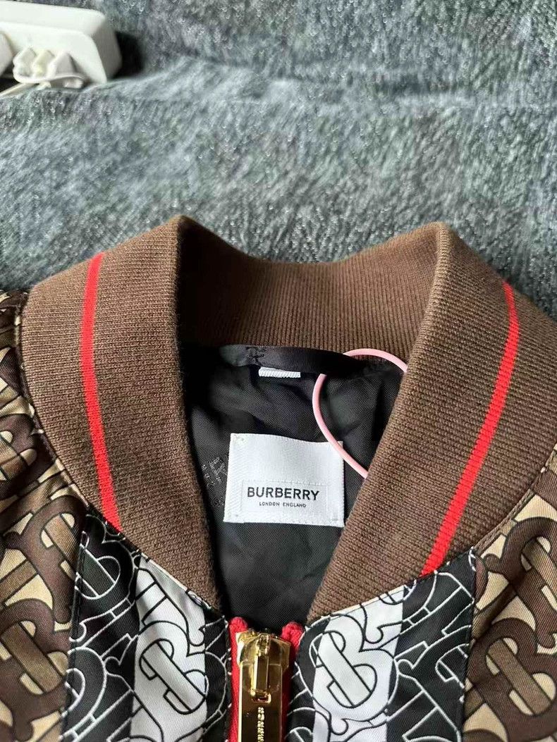 Burberry burberry full print bomber jacket Size US L / EU 52-54 / 3 - 3 Thumbnail