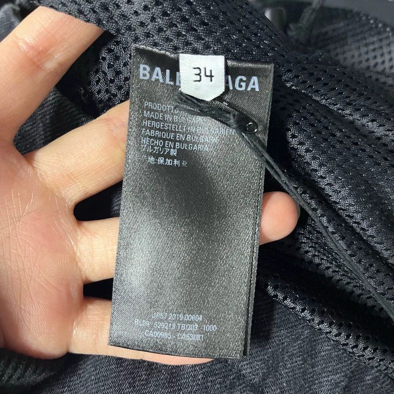 Balenciaga balenciaga black logo print jacket Size US XS / EU 42 / 0 - 7 Thumbnail