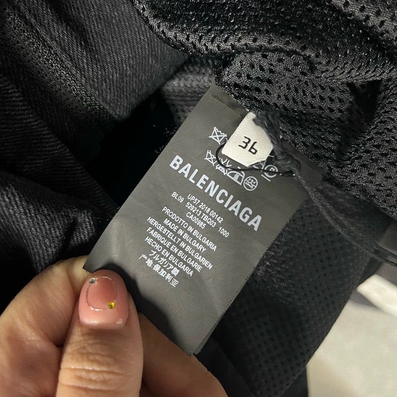 Balenciaga balenciaga black logo print jacket Size US XS / EU 42 / 0 - 6 Thumbnail