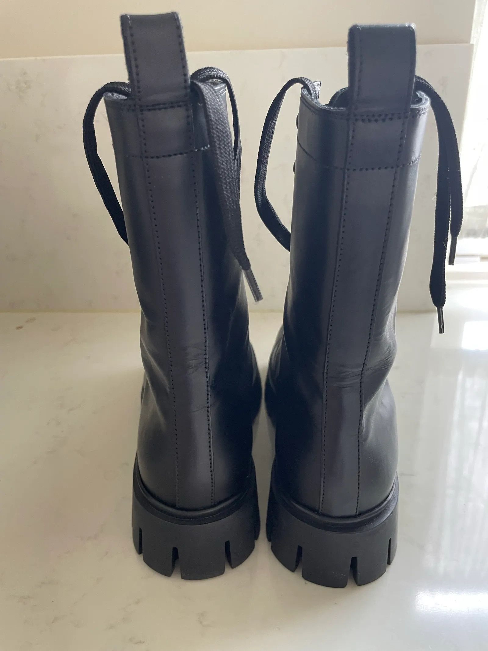 Cos Cos Chunky lace-up boots Lace up boots Size US 8 / IT 38 - 4 Thumbnail