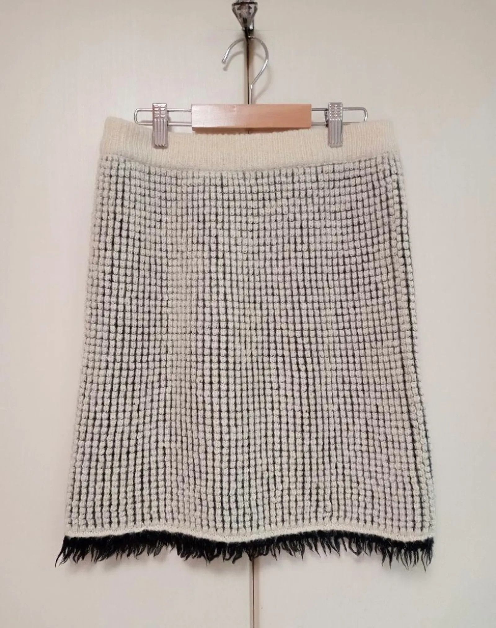 Moschino Moschino Love Skirt Size 28" / US 6 / IT 42 - 2 Thumbnail